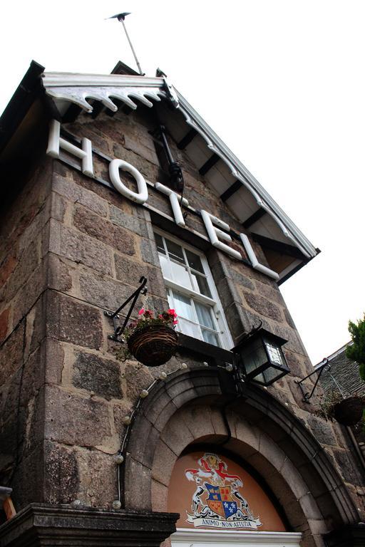 Huntly Arms Hotel Aboyne Eksteriør billede